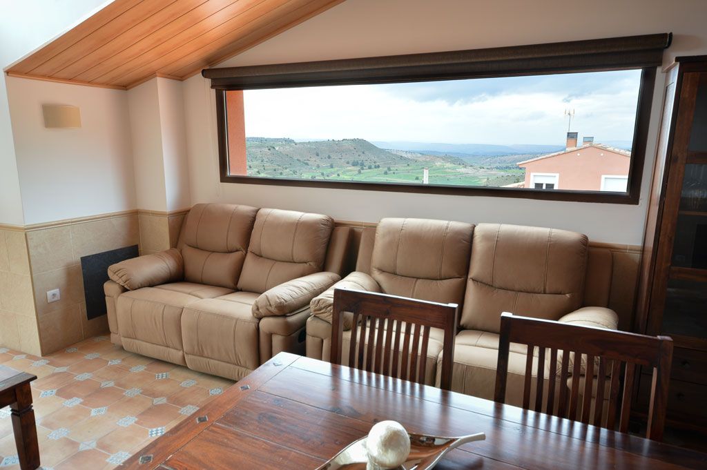 Apartamento Peña Blanca: Alojamiento rural de El Castillo de Celia Apartamento Peña Blanca: Alojamiento rural de El Castillo de Celia