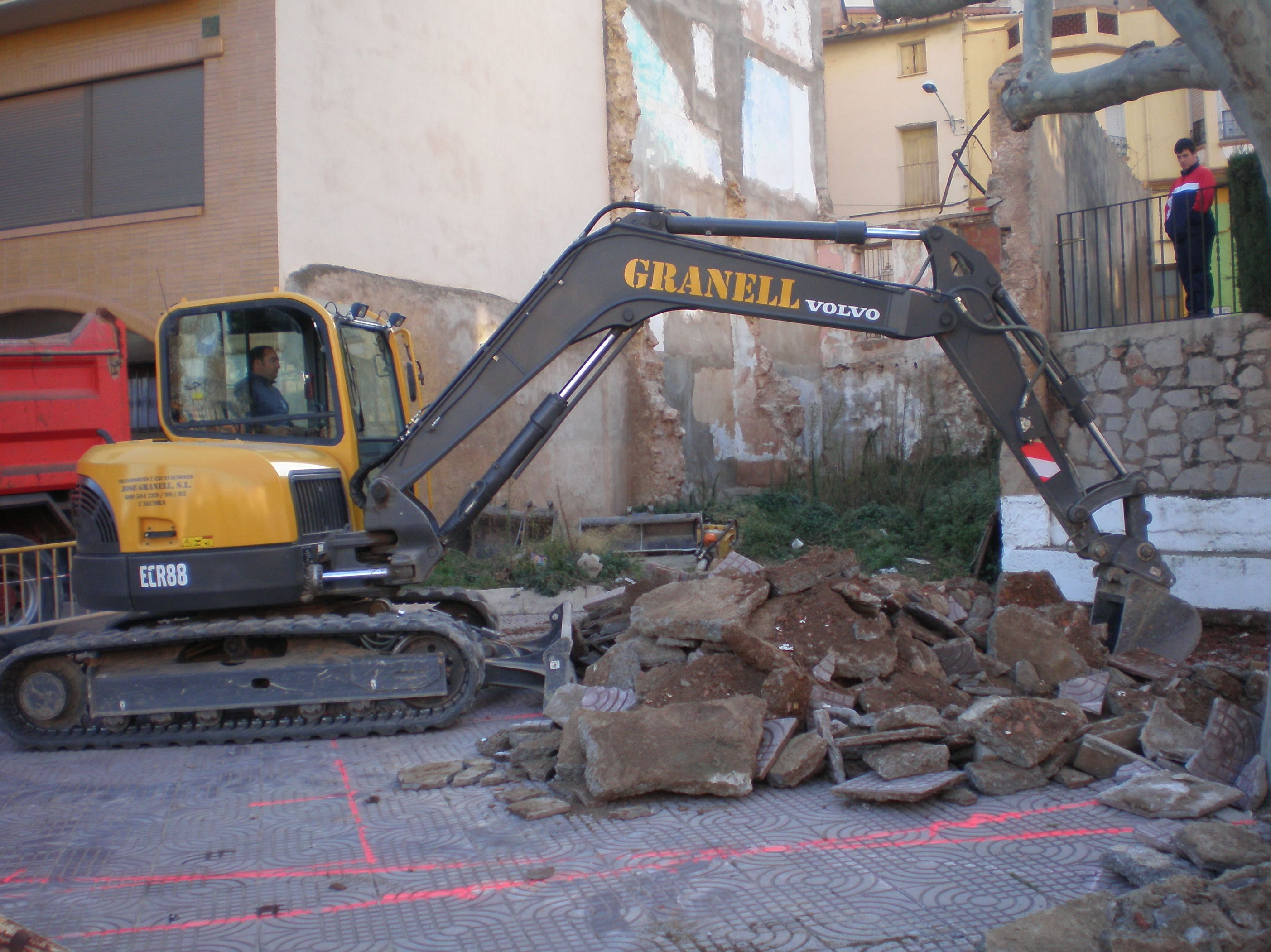 Excavaciones y derribos en Castellón