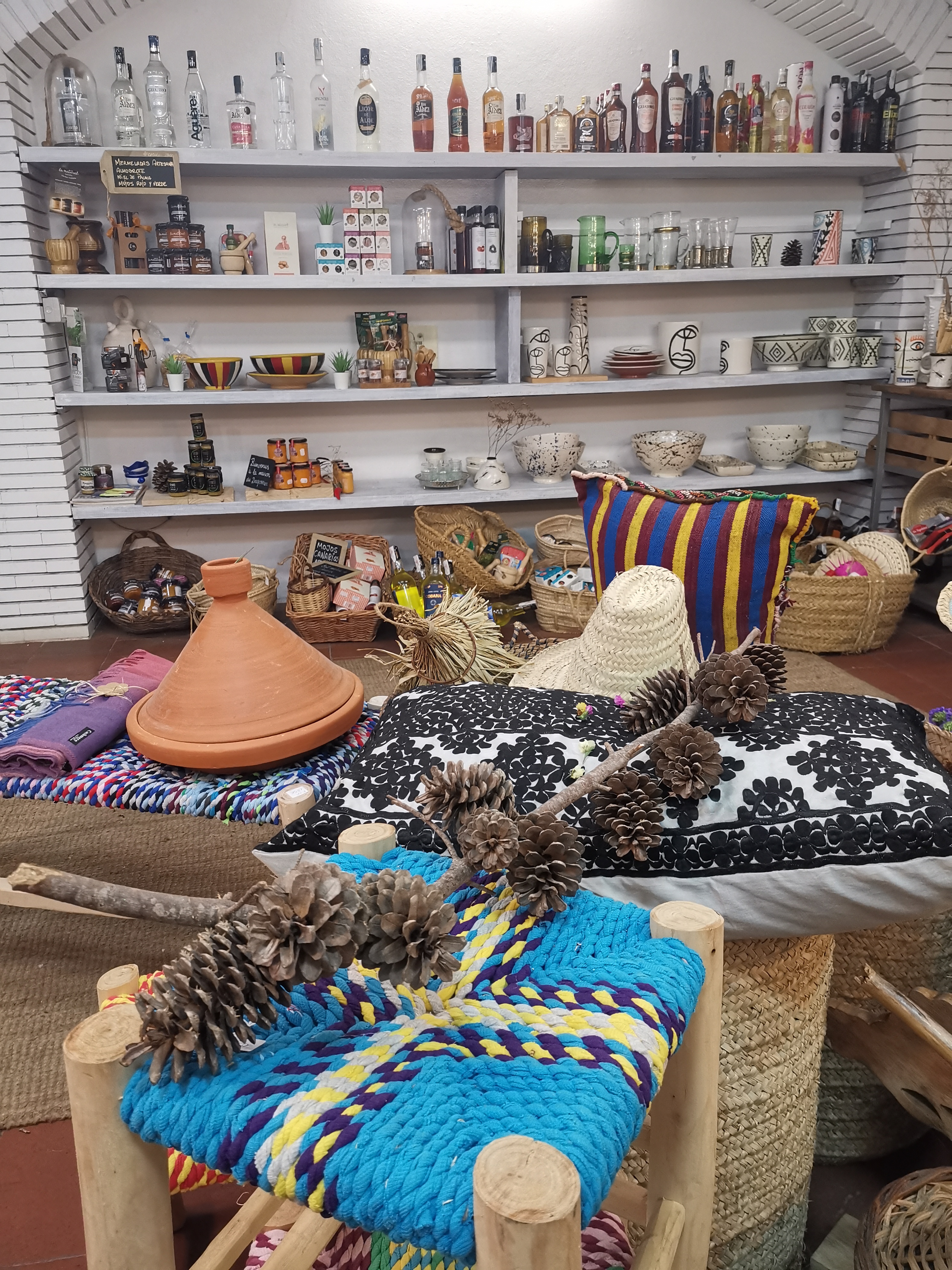 CONCEP STORE CASADELDRAGO CONCEP STORE CASADELDRAGO