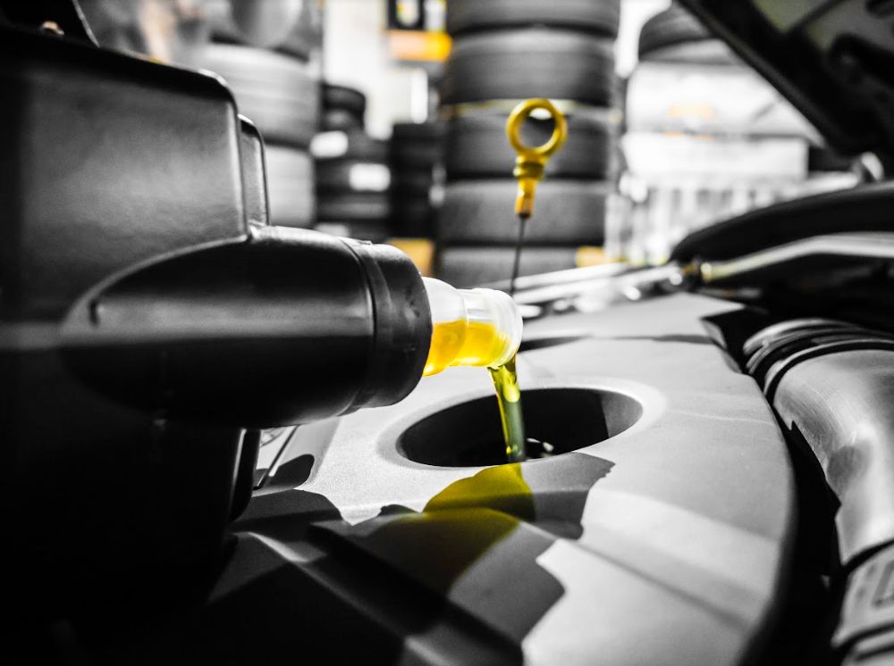 Aceite y filtros: Servicios especializados de Taller de camiones y vehículos industriales en valencia Aceite y filtros: Servicios especializados de Taller de camiones y vehículos industriales en valencia