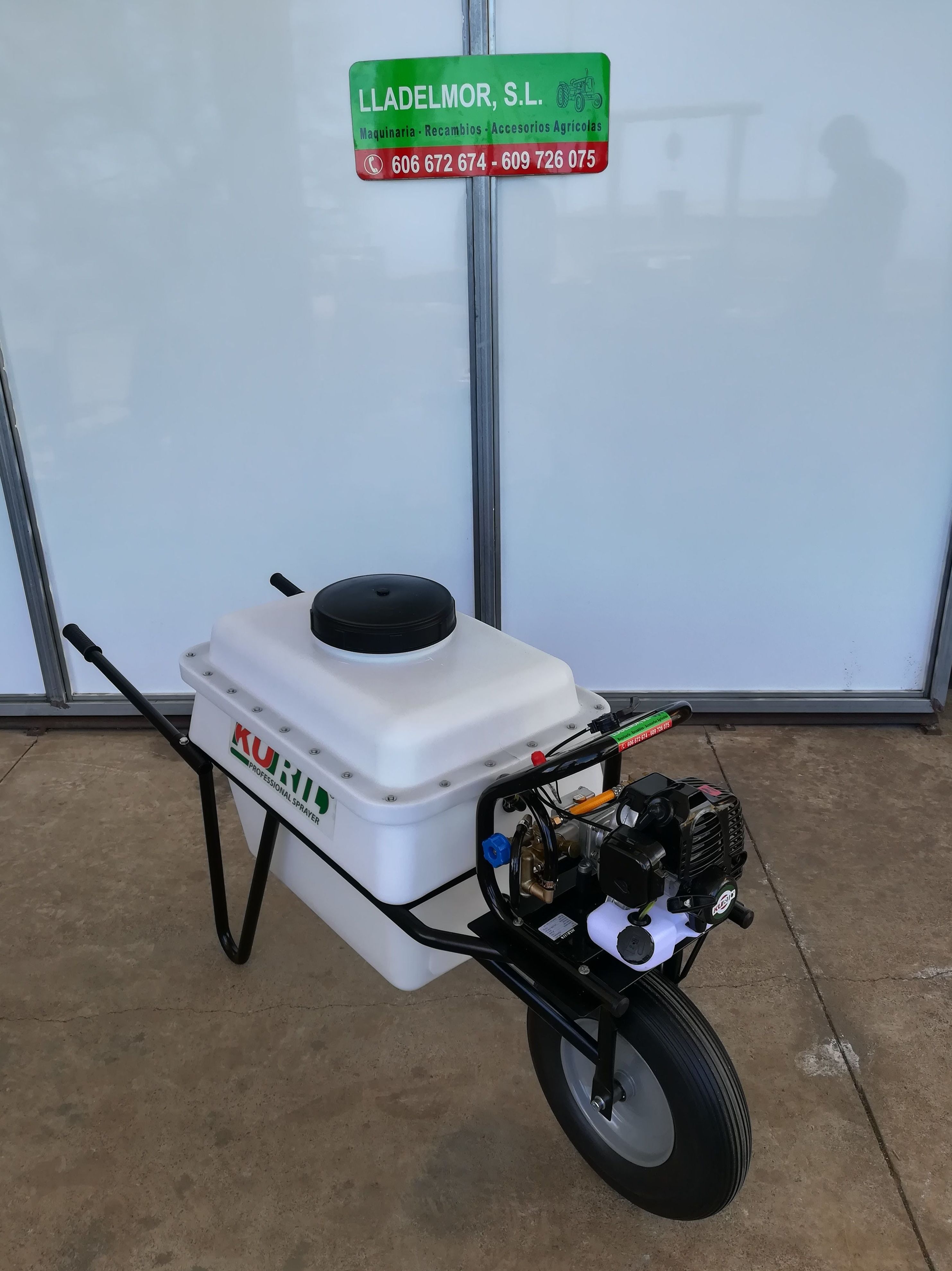 Carretilla Pulverizadora Kuril KSP257P1 Carretilla Pulverizadora Kuril KSP257P1
