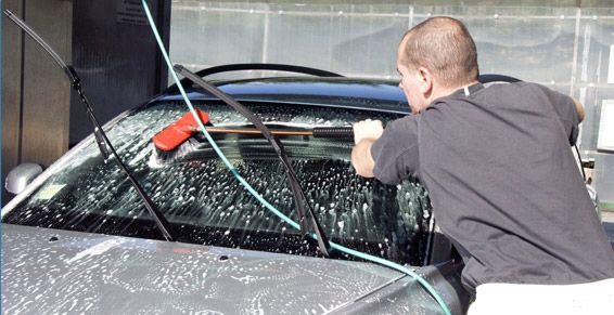 Sellado de cristales: Servicios de Gepard Auto Center Sellado de cristales: Servicios de Gepard Auto Center