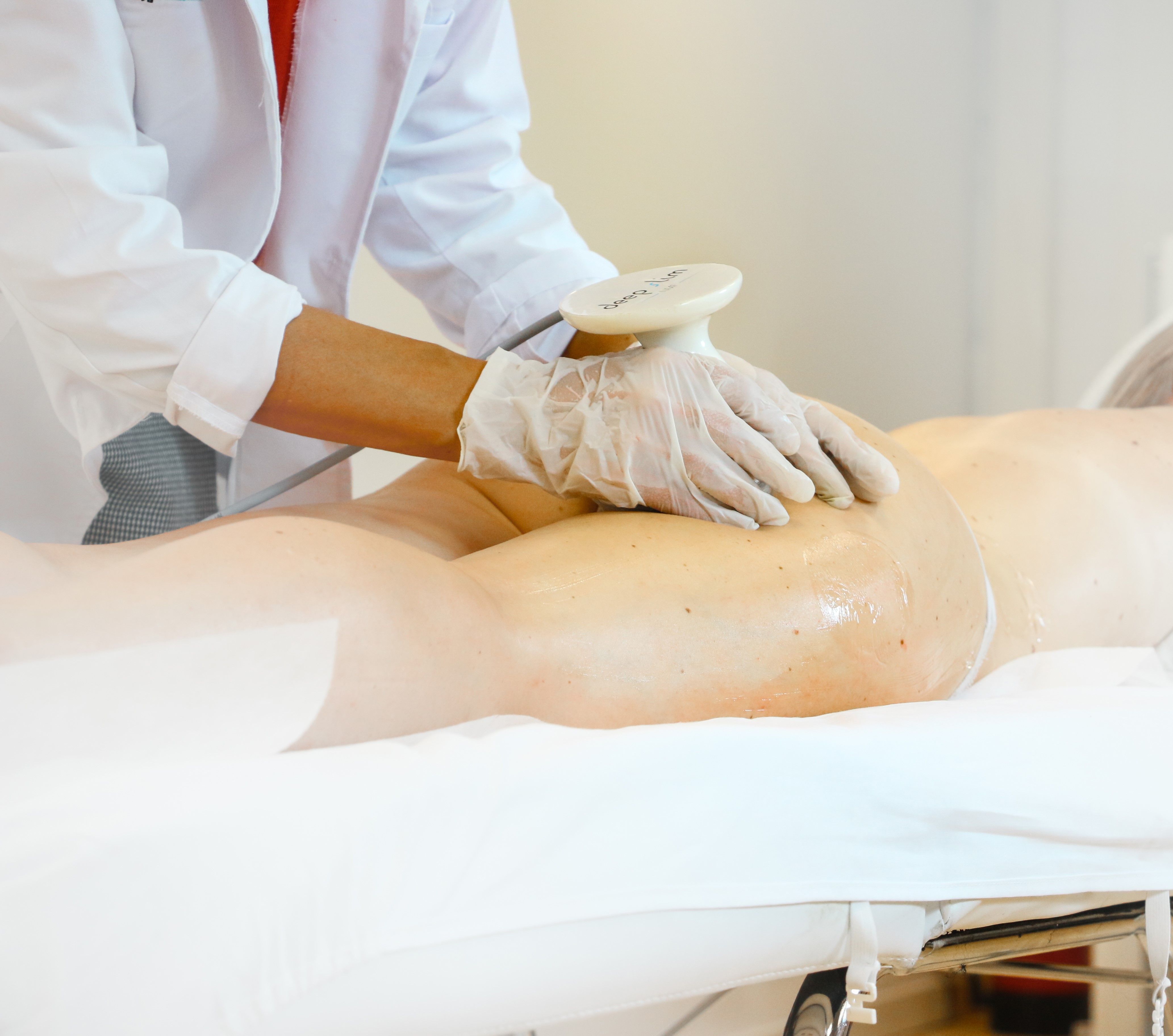 Tratamiento de adiposidad y celulitis localizada: Servicios de Estética Sara González Tratamiento de adiposidad y celulitis localizada: Servicios de Estética Sara González