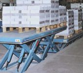 Elevadores mesa-tijera: Productos y servicios de TOT ELEVACIÓ Elevadores mesa-tijera: Productos y servicios de TOT ELEVACIÓ