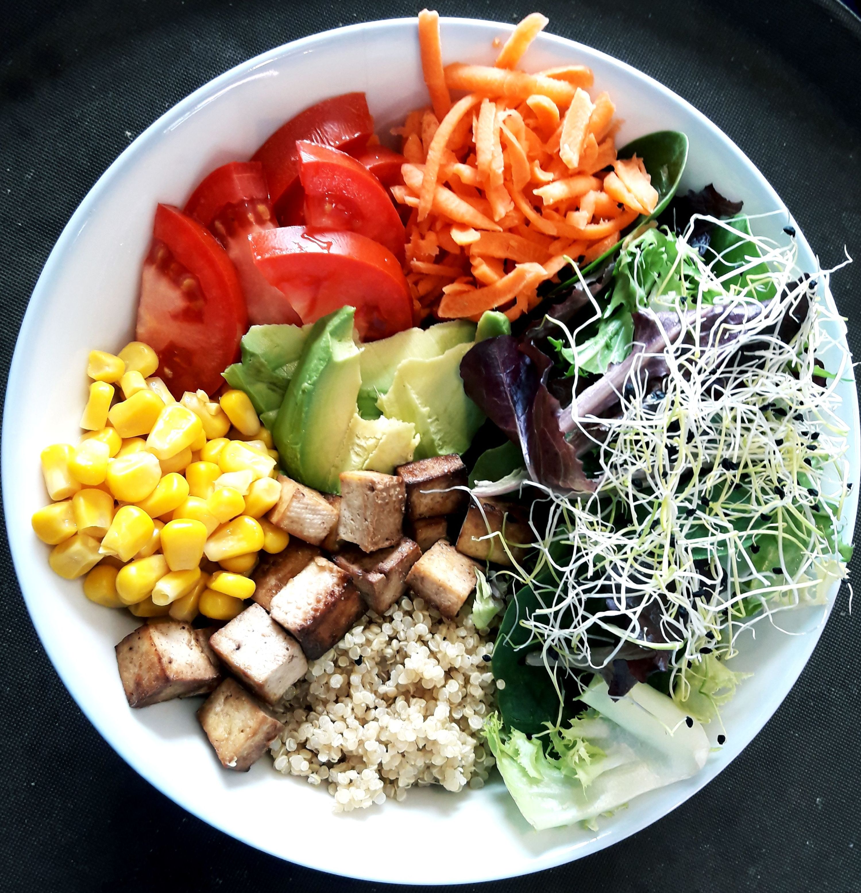 Ensaladas: Carta de Grow Café Ensaladas: Carta de Grow Café