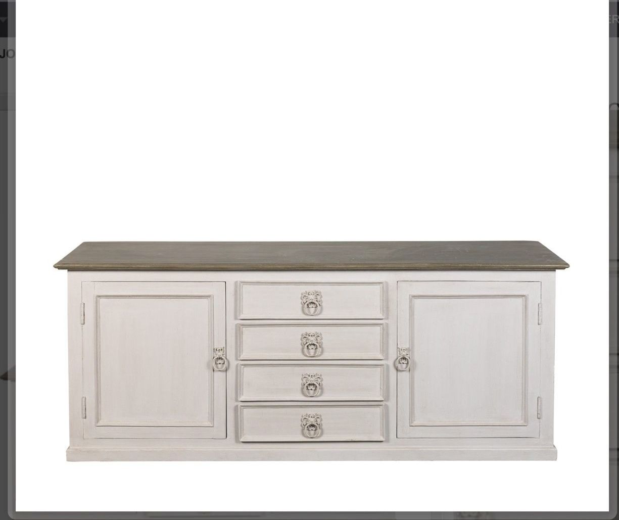 Aparador patinado en blanco y gris: Catálogo de Ste Odile Decoración Aparador patinado en blanco y gris: Catálogo de Ste Odile Decoración