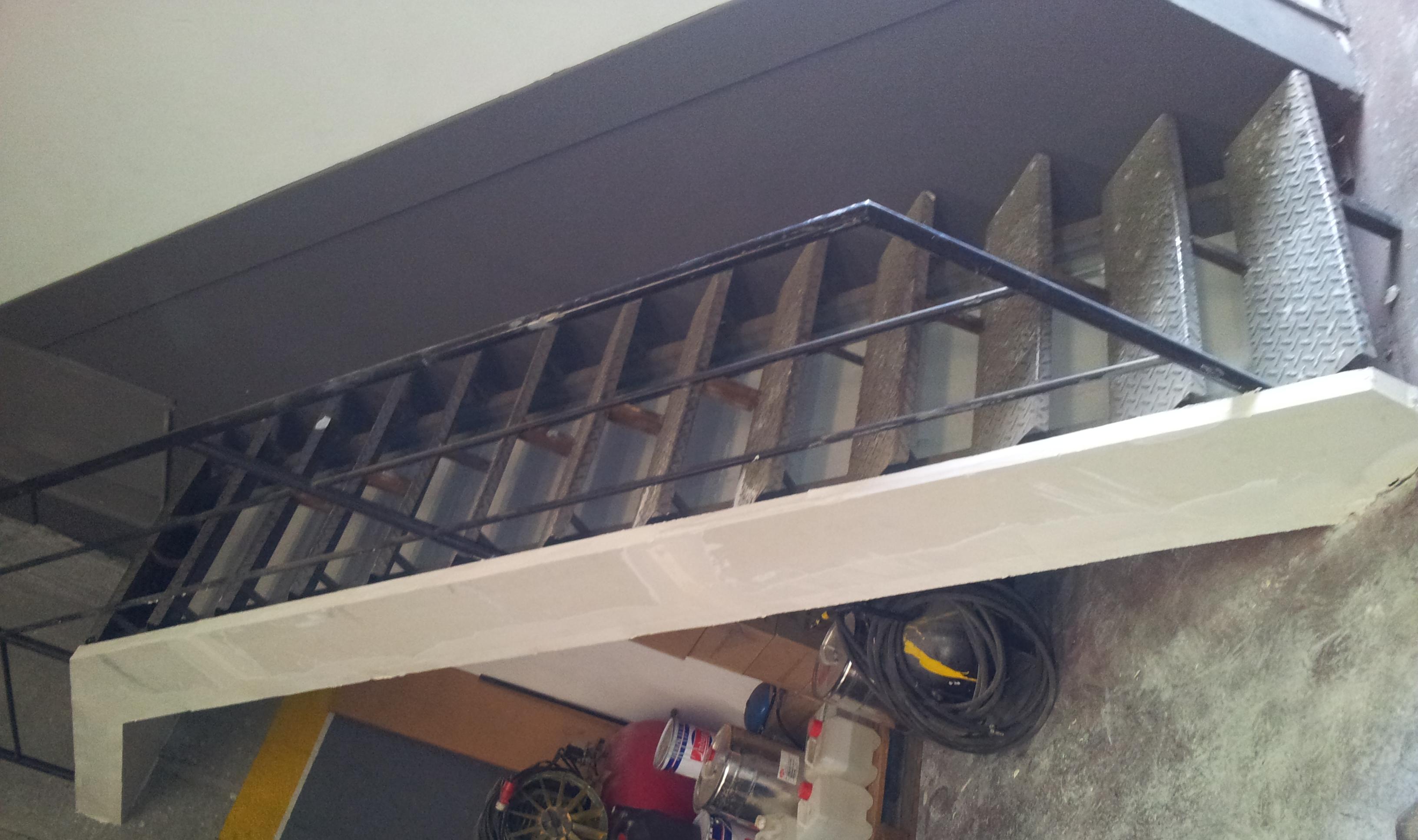 Protección escalera EI120 Protección escalera EI120