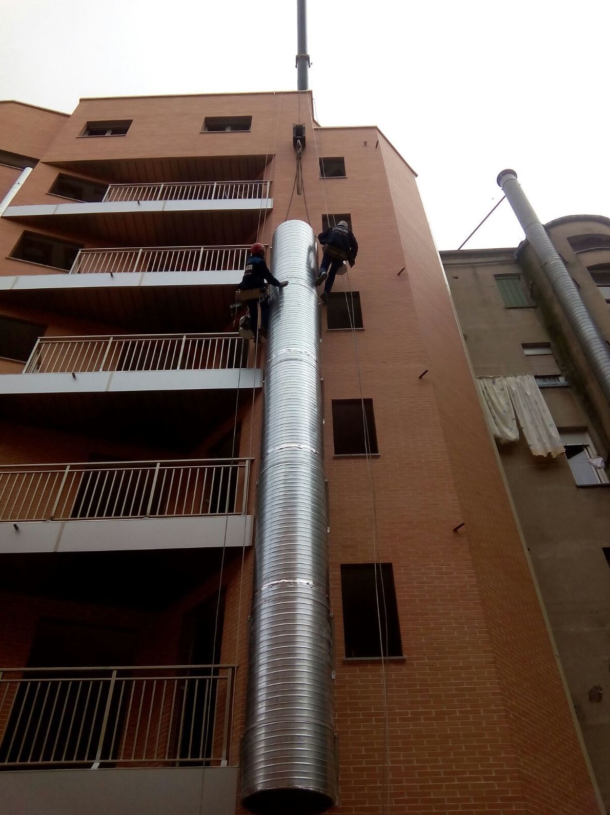 Instalación de chimeneas Salamanca Instalación de chimeneas Salamanca