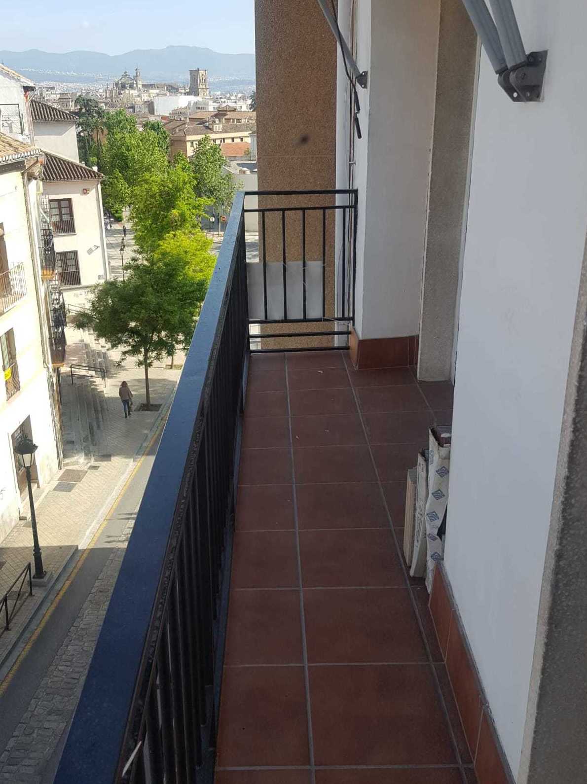 Piso zona La Cartuja Granada Piso zona La Cartuja Granada