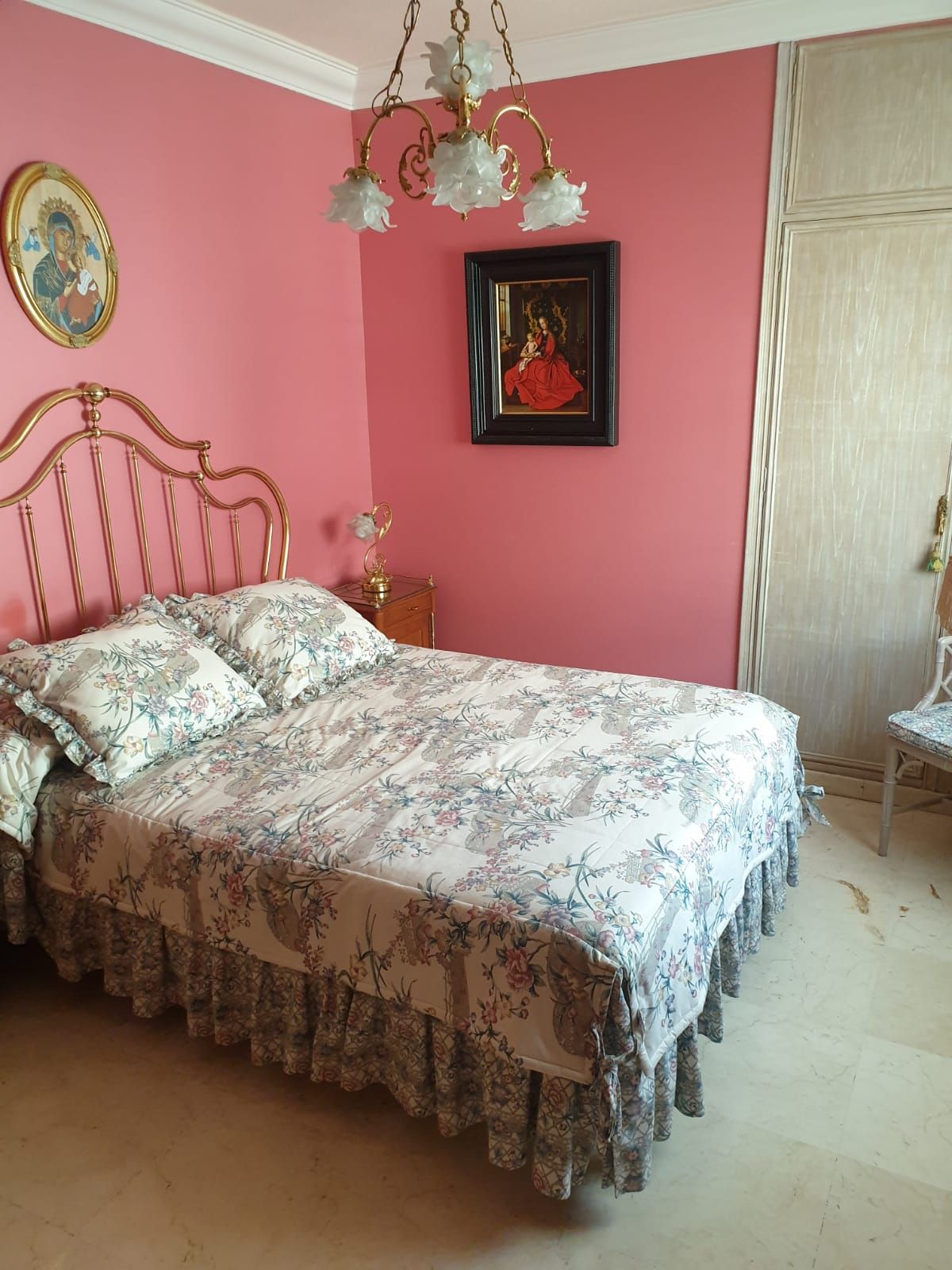 Enorme piso en C/ Carril del Picón: Inmuebles de Inmobiliaria María Díaz Enorme piso en C/ Carril del Picón: Inmuebles de Inmobiliaria María Díaz