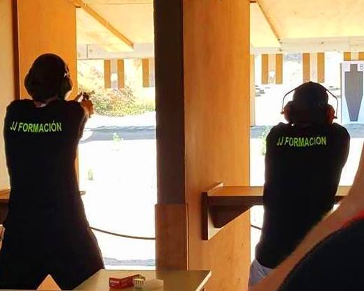 Vigilante de Seguridad: Cursos de Centro de Enseñanza J. J. Formación Vigilante de Seguridad: Cursos de Centro de Enseñanza J. J. Formación