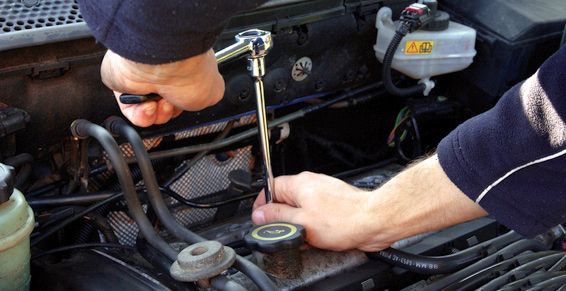 Taller mecánico: Servicios de Garaje Motor Linares Taller mecánico: Servicios de Garaje Motor Linares