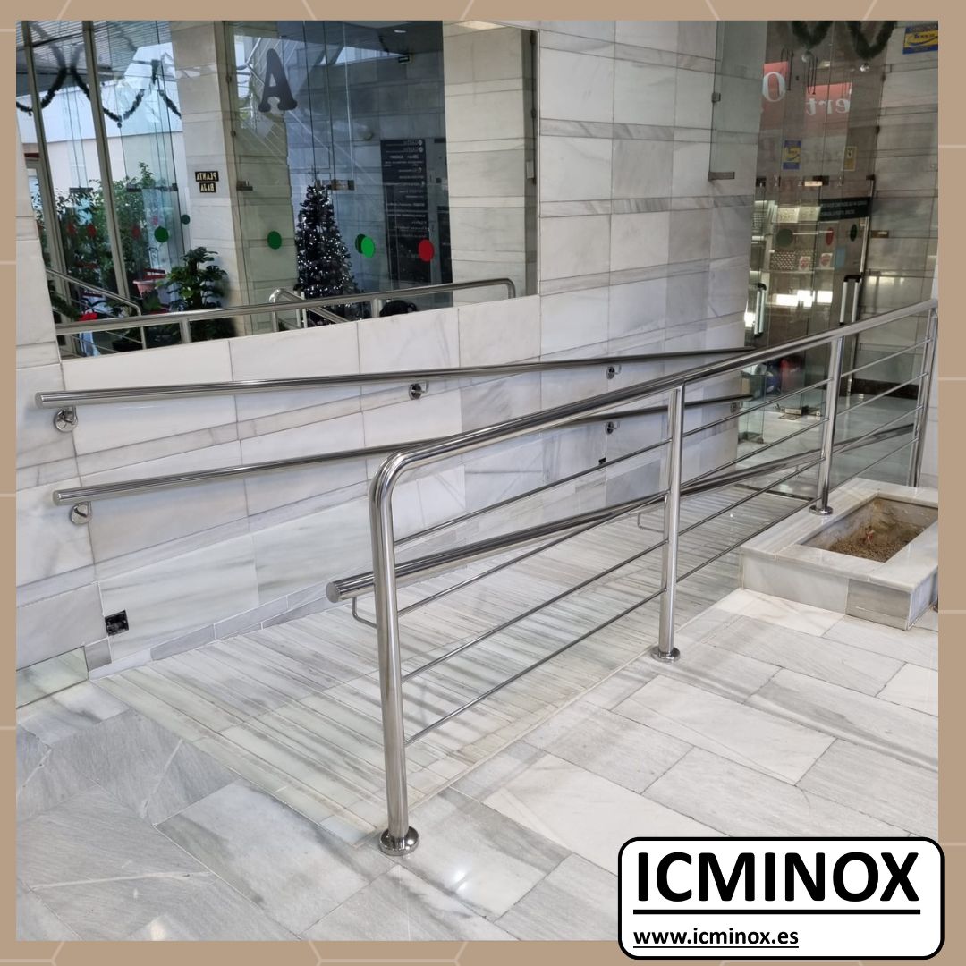 Barandillas de acceso para personas con discapacidad - Icminox Barandillas de acceso para personas con discapacidad - Icminox