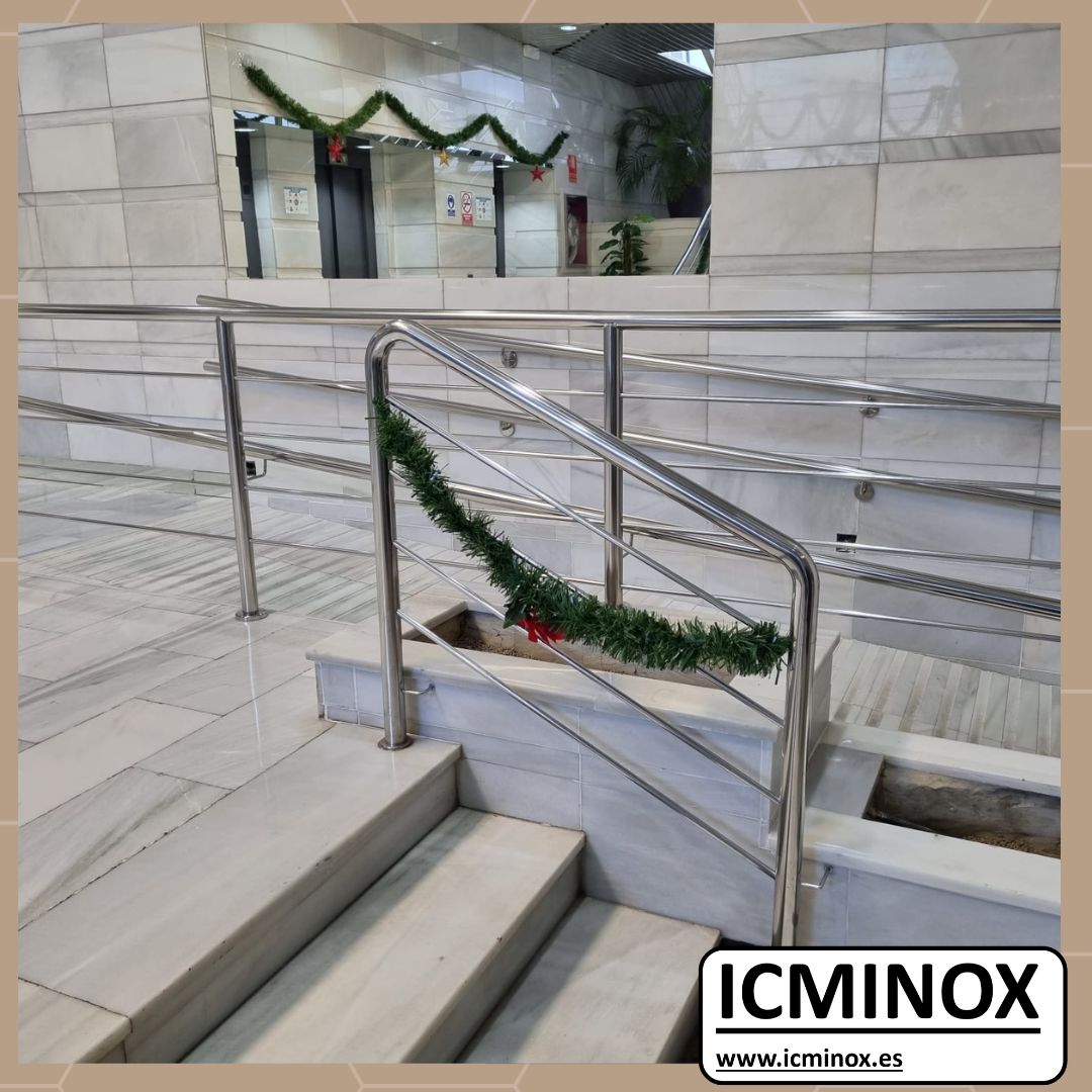 Barandillas de acceso para personas con discapacidad - Icminox Barandillas de acceso para personas con discapacidad - Icminox