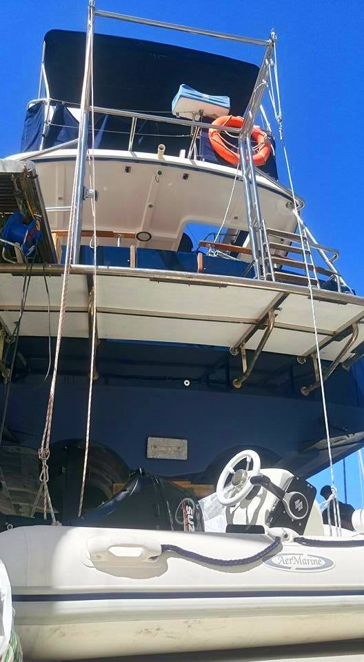 PÓRTICO DE ACERO INOXIDABLE AISI 316, DISEÑADO Y MONTADO EN YATE PARA SOPORTE DE BARCO AUXILIAR. PÓRTICO DE ACERO INOXIDABLE AISI 316, DISEÑADO Y MONTADO EN YATE PARA SOPORTE DE BARCO AUXILIAR.