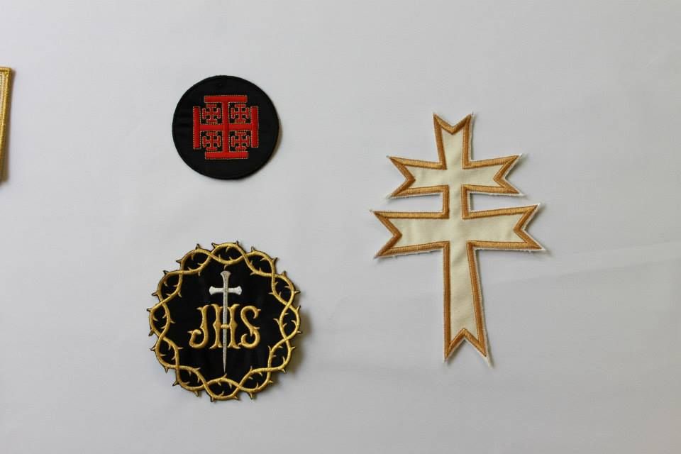 Bordados religiosos: Productos de Bordados Murcia Bordados religiosos: Productos de Bordados Murcia