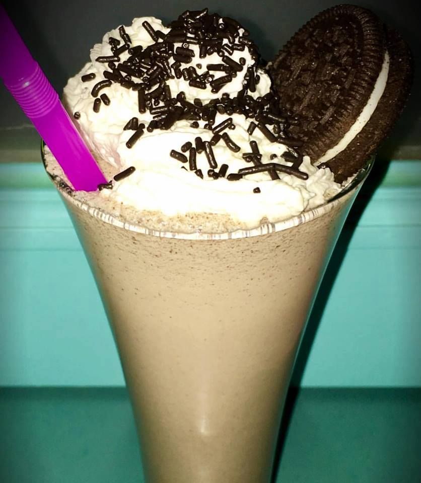 Batidos de helado con nata: Servicios de Lolita's Café Batidos de helado con nata: Servicios de Lolita's Café