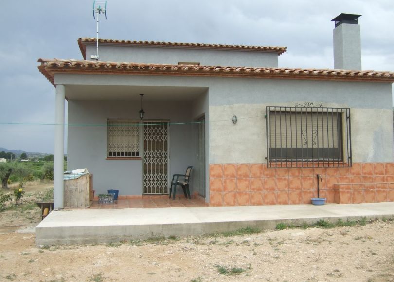Ref. R-446 - Venta Finca rústica en Vinebre: Inmuebles y fincas de Immobles Priorat Ref. R-446 - Venta Finca rústica en Vinebre: Inmuebles y fincas de Immobles Priorat