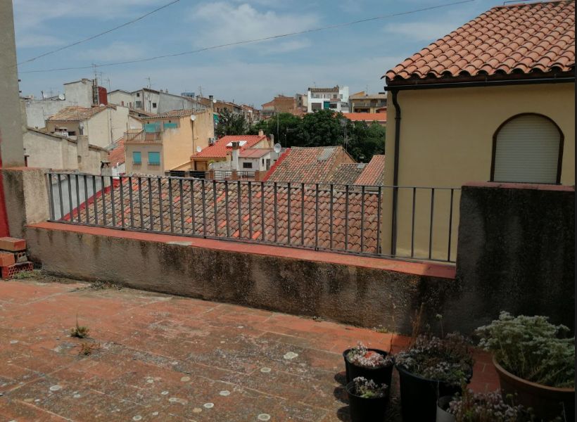 Ref. U-429 - Venta Casa en Falset: Inmuebles y fincas de Immobles Priorat Ref. U-429 - Venta Casa en Falset: Inmuebles y fincas de Immobles Priorat