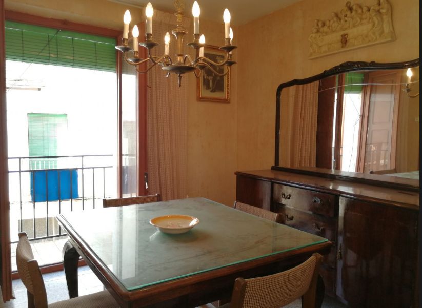Ref.- U-493 - Venta Casa en Bisbal De Falset: Inmuebles y fincas de Immobles Priorat Ref.- U-493 - Venta Casa en Bisbal De Falset: Inmuebles y fincas de Immobles Priorat