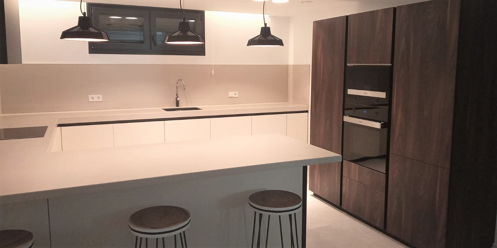 Cocina abierta estilo moderno Cocina abierta estilo moderno