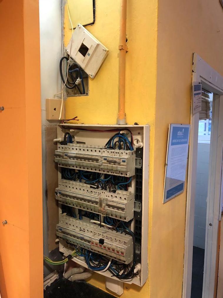 Mantenimientos, reparaciones e instalaciones : Servicios de TCV Energía Mantenimientos, reparaciones e instalaciones : Servicios de TCV Energía