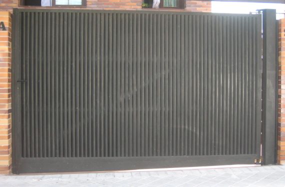 Puertas abisagradas : Catálogo de Industria Puertas y Cerramientos Puertas abisagradas : Catálogo de Industria Puertas y Cerramientos