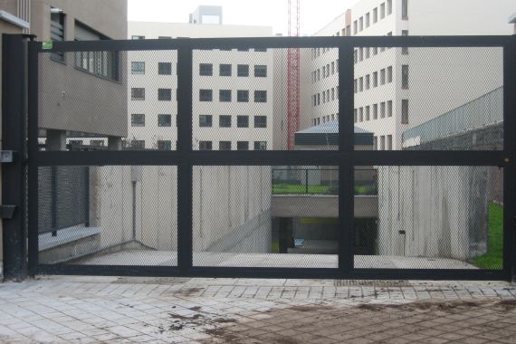 Puertas abisagradas : Catálogo de Industria Puertas y Cerramientos Puertas abisagradas : Catálogo de Industria Puertas y Cerramientos