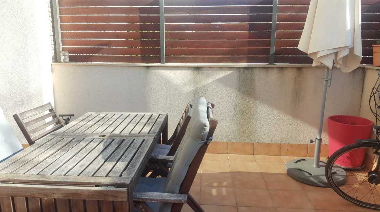 EXCELENTE PISO SEMI/NUEVO DE 110m2: Nuestros inmuebles de CAC Investments EXCELENTE PISO SEMI/NUEVO DE 110m2: Nuestros inmuebles de CAC Investments