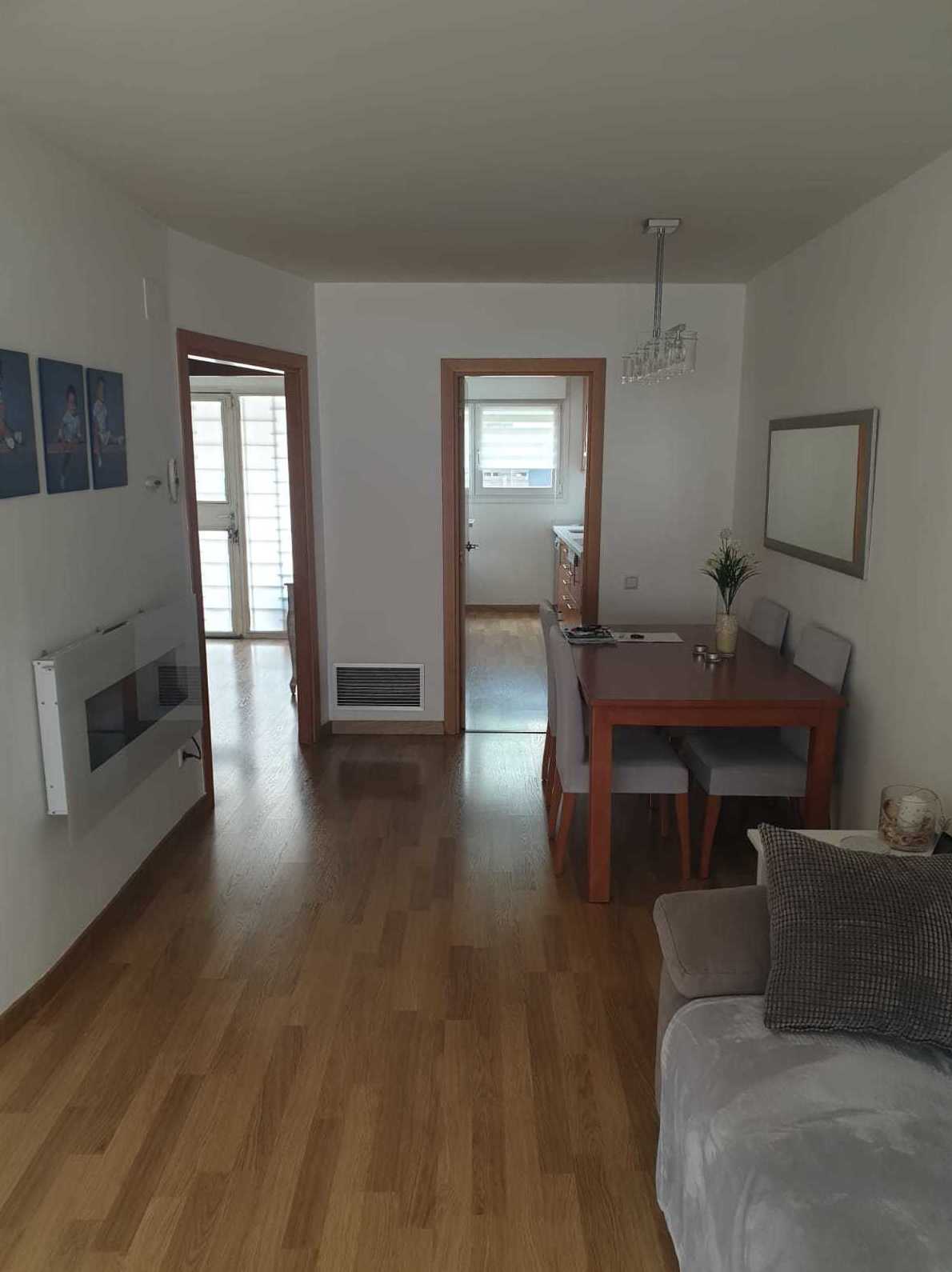 PRECIOSA, CÓMODA E IMPECABLE CASA CERCA DE TODOS LOS SERVICIOS.: Nuestros inmuebles de CAC Investments PRECIOSA, CÓMODA E IMPECABLE CASA CERCA DE TODOS LOS SERVICIOS.: Nuestros inmuebles de CAC Investments