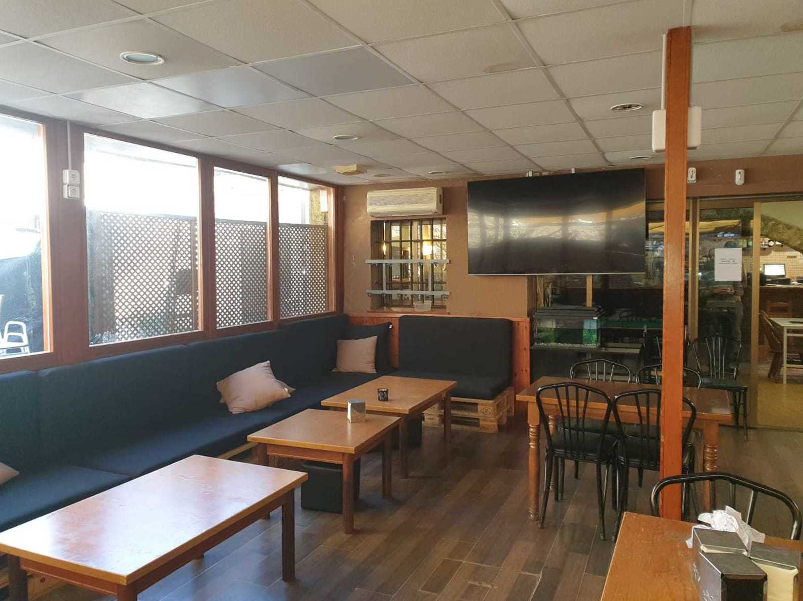 NEGOCIO EN TRASPASO EN EL CENTRO DE TEIÀ.: Nuestros inmuebles de CAC Investments NEGOCIO EN TRASPASO EN EL CENTRO DE TEIÀ.: Nuestros inmuebles de CAC Investments