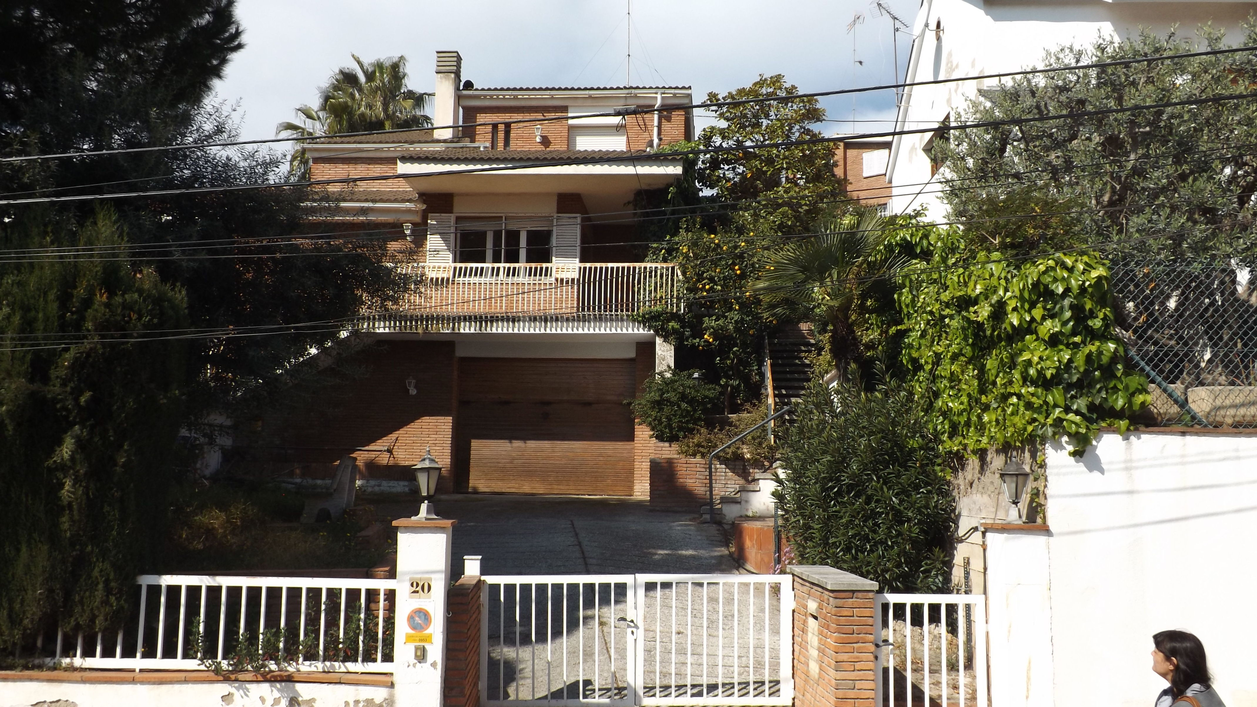 PRECIOSA CASA A CINCO MINUTOS DEL CENTRO: Nuestros inmuebles de CAC Investments PRECIOSA CASA A CINCO MINUTOS DEL CENTRO: Nuestros inmuebles de CAC Investments