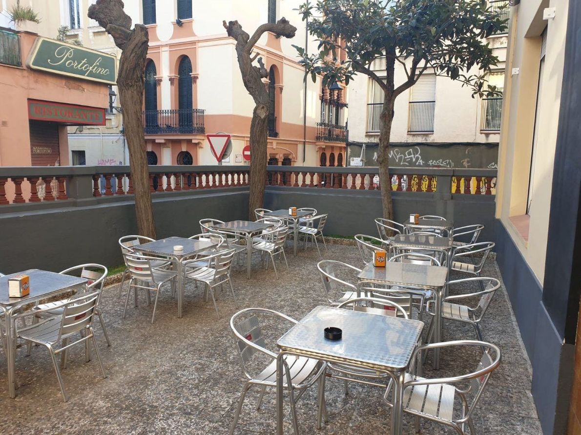 SE TRASPASA EMBLEMATICO BAR RESTAURANTE EN EL MASNOU : Nuestros inmuebles de CAC Investments SE TRASPASA EMBLEMATICO BAR RESTAURANTE EN EL MASNOU : Nuestros inmuebles de CAC Investments