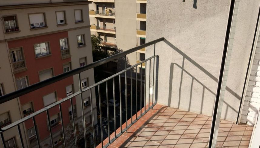 Piso en Barcelona zona Les Corts,: Nuestros inmuebles de CAC Investments Piso en Barcelona zona Les Corts,: Nuestros inmuebles de CAC Investments