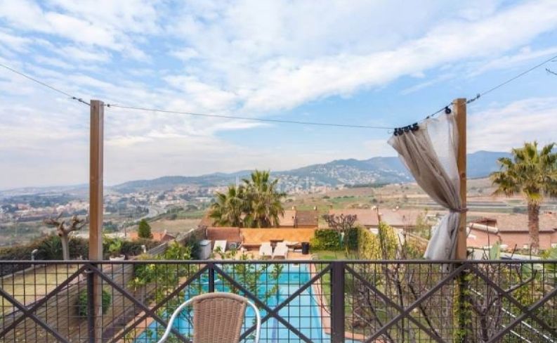 Adosada en Alella zona Ibars Meia: Nuestros inmuebles de CAC Investments Adosada en Alella zona Ibars Meia: Nuestros inmuebles de CAC Investments