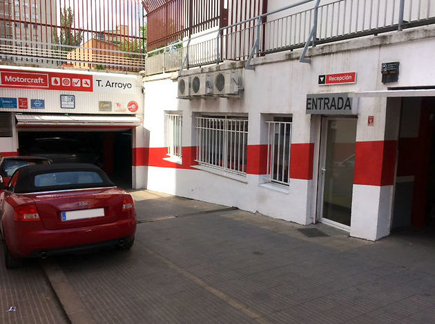 Entrada al taller y recepciÃ³n