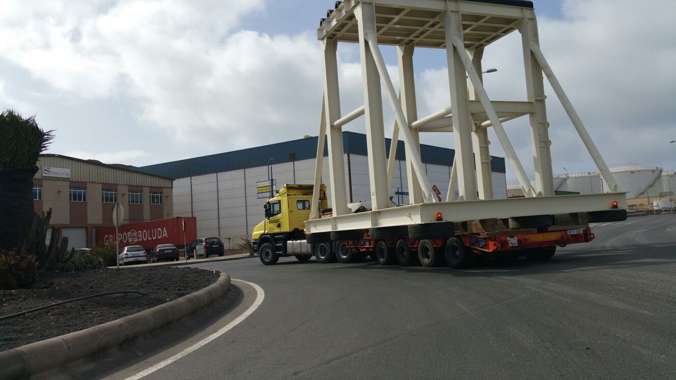 Transporte de material al puerto