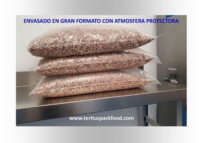 Envasado en gran formato de bolsa pre formada con atmósfera protectora (MAP) Envasado en gran formato de bolsa pre formada con atmósfera protectora (MAP)