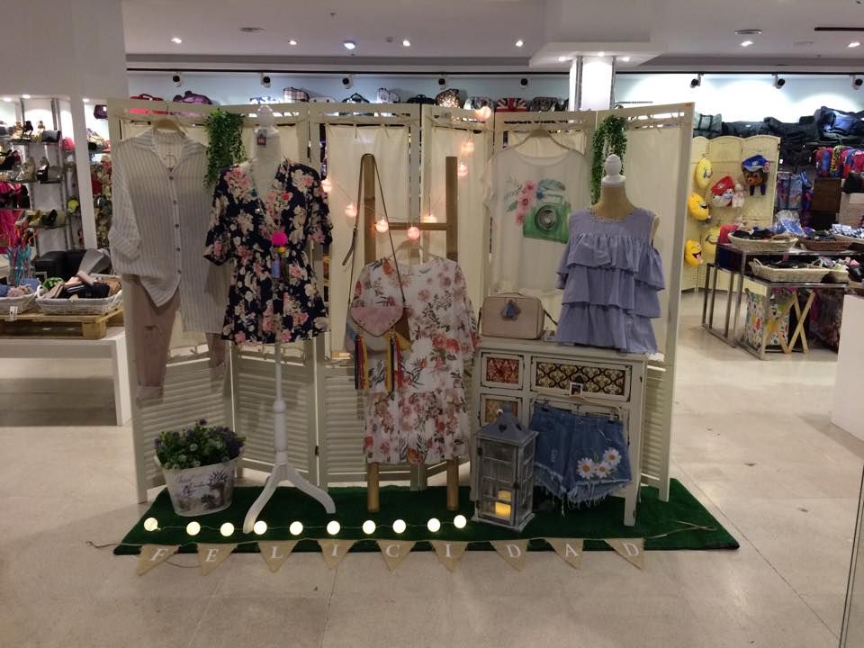 Segunda planta: Productos de Bazar China Mágica Avilés Segunda planta: Productos de Bazar China Mágica Avilés