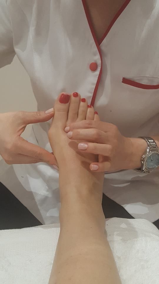 Tratamientos para manos y pies: Tratamientos estéticos de CRINA RUS BEAUTY CENTER Tratamientos para manos y pies: Tratamientos estéticos de CRINA RUS BEAUTY CENTER