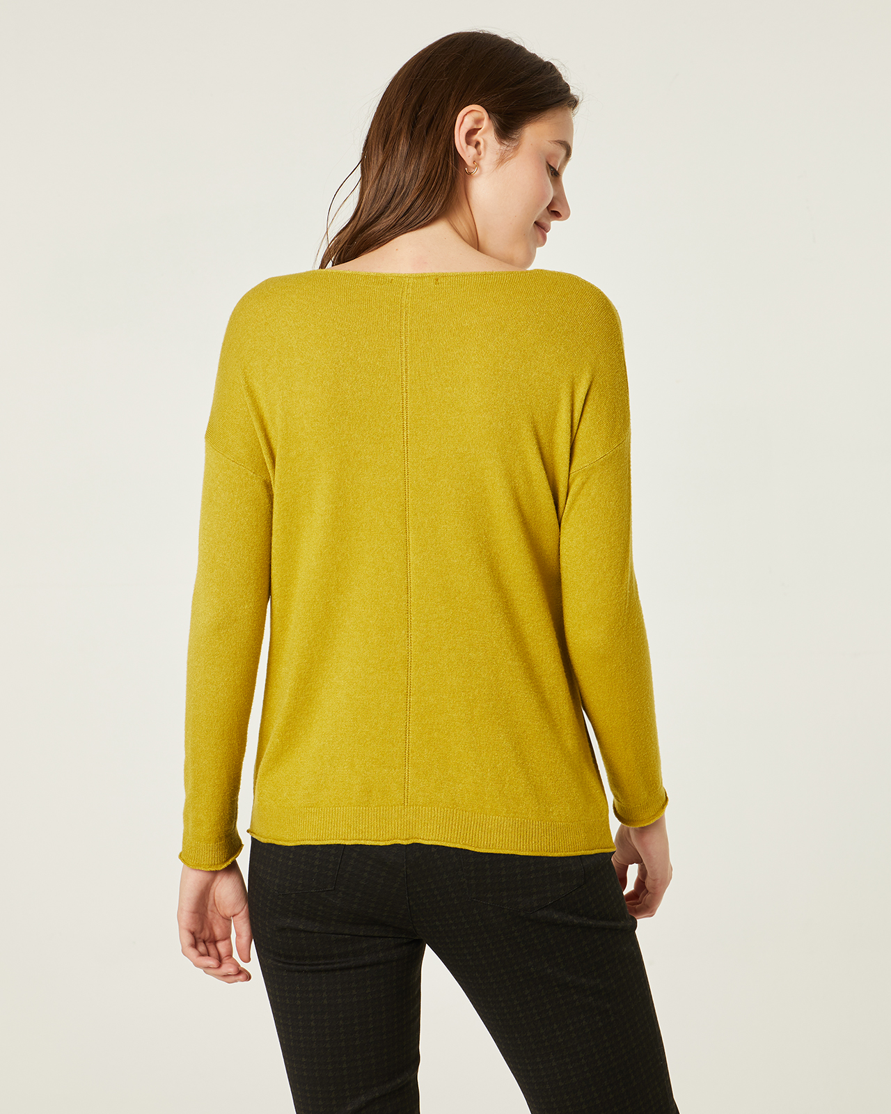 Jersey de punto color mostaza: Catálogo de Manuela Lencería Jersey de punto color mostaza: Catálogo de Manuela Lencería