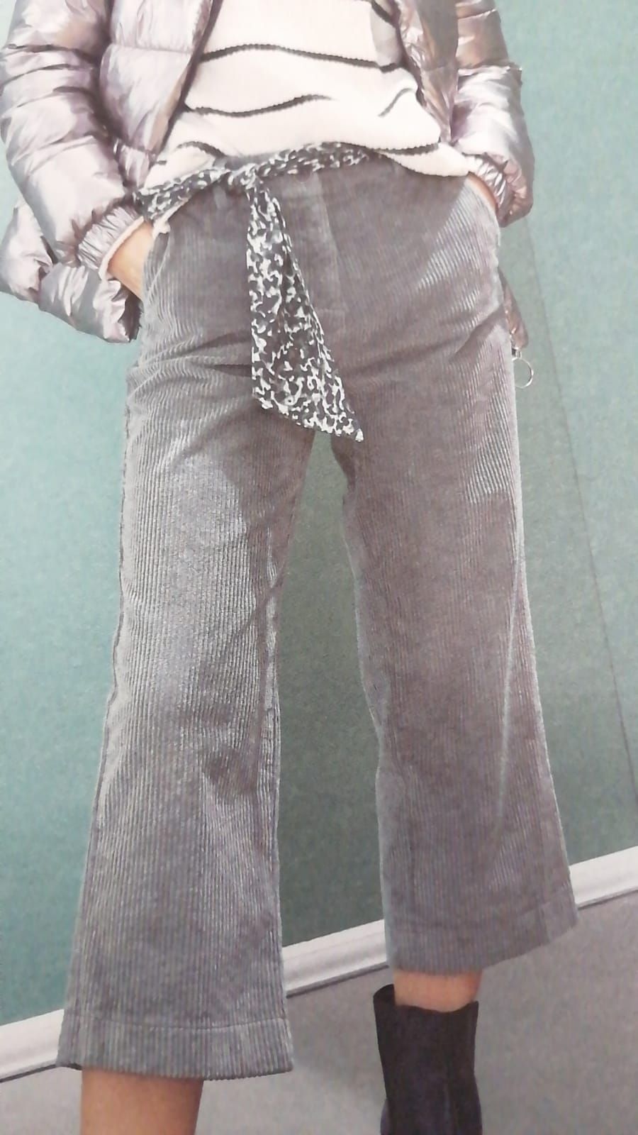 Pantalón de pana: Catálogo de Manuela Lencería Pantalón de pana: Catálogo de Manuela Lencería