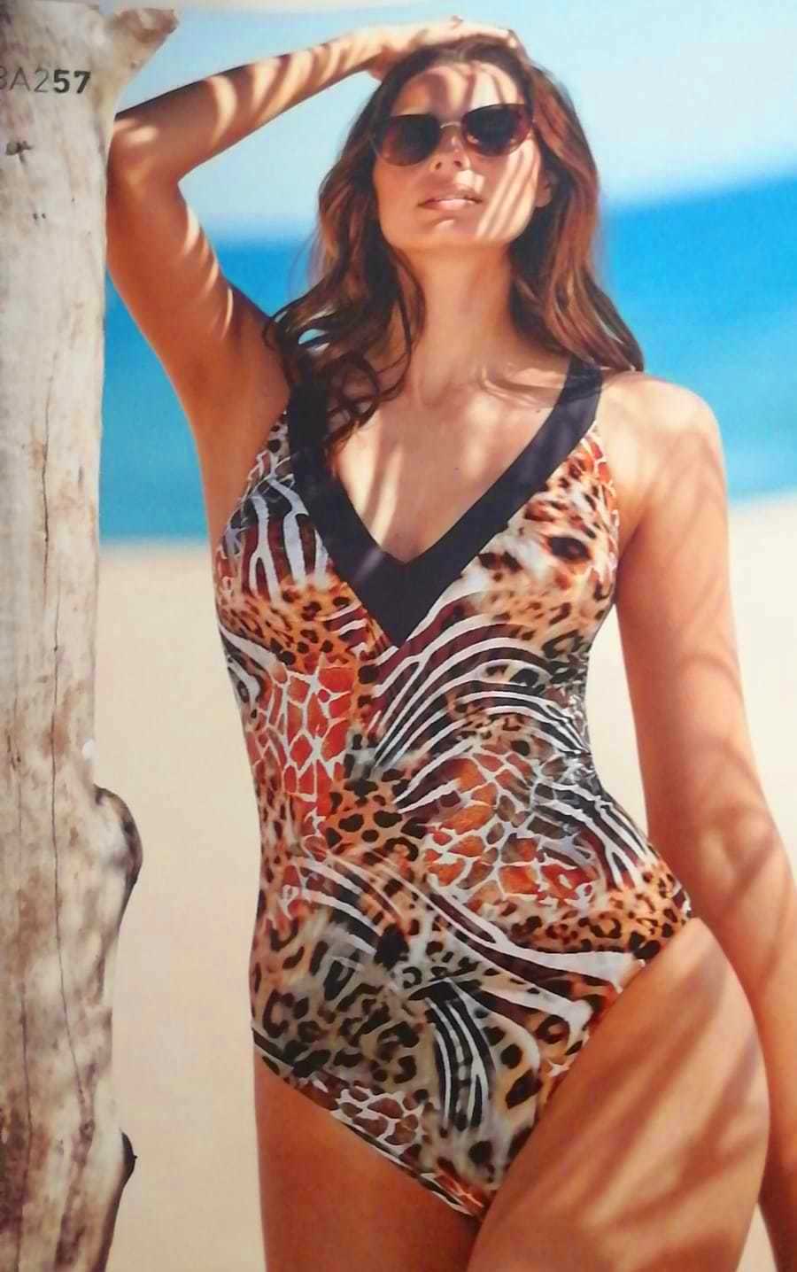 Bañador estampado animal: Catálogo de Manuela Lencería Bañador estampado animal: Catálogo de Manuela Lencería
