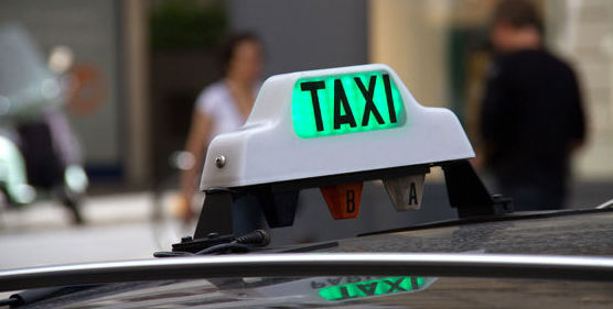 Servicio taxi 24 horas : Servicios de Taxi Lucena // Tel. 617 55 07 13 Servicio taxi 24 horas : Servicios de Taxi Lucena // Tel. 617 55 07 13