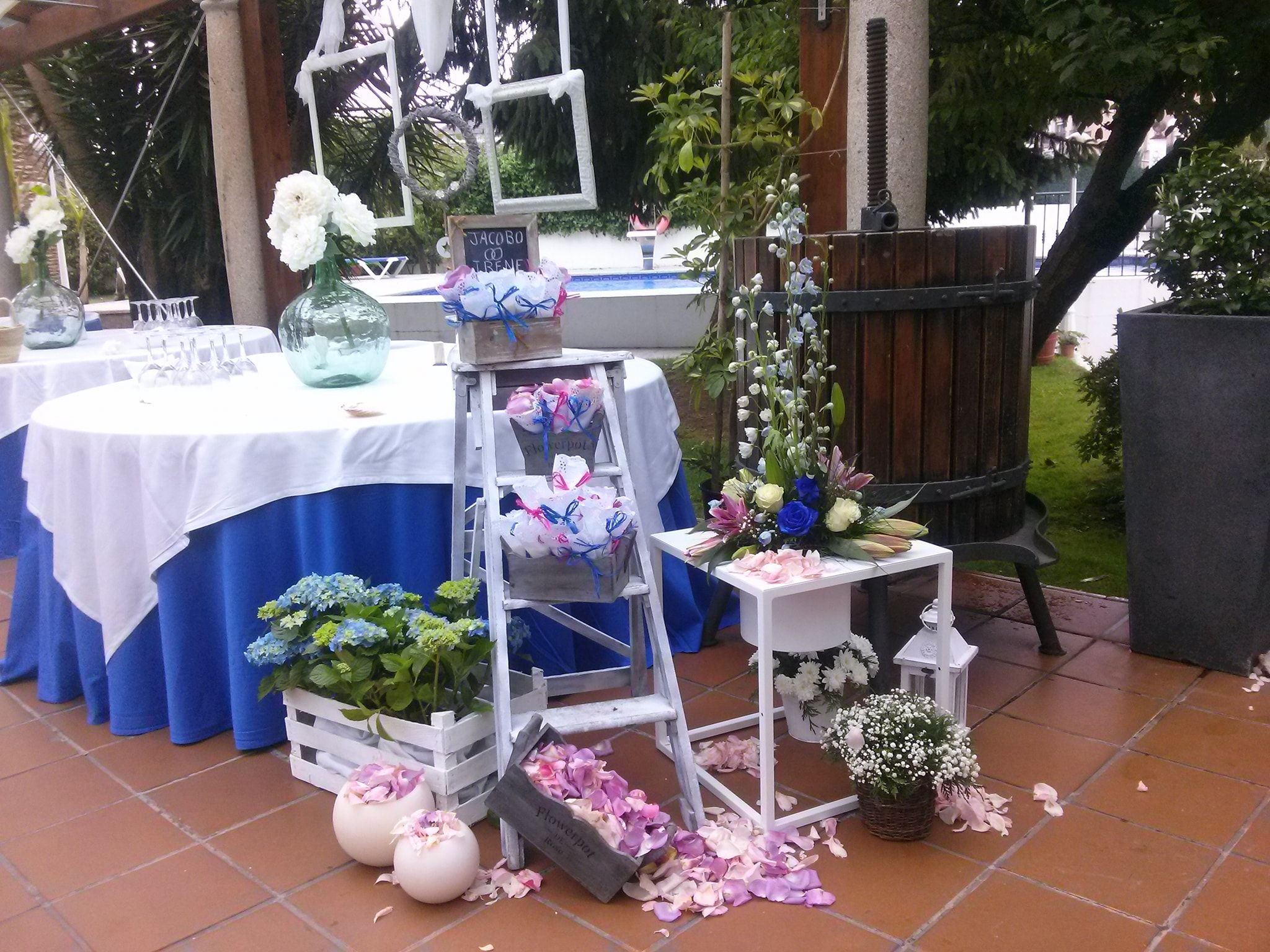 Decoración floral: Servicios de Floristería Elena Decoración floral: Servicios de Floristería Elena