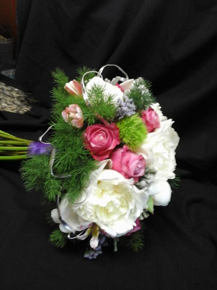 Ramos de novia: Servicios de Floristería Elena Ramos de novia: Servicios de Floristería Elena