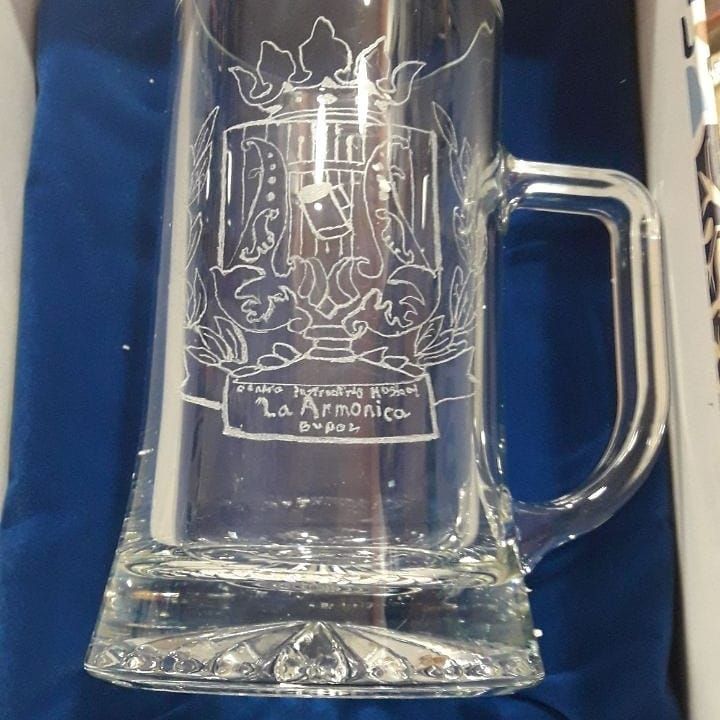 Grabados en cristal con máximo detalle Grabados en cristal con máximo detalle