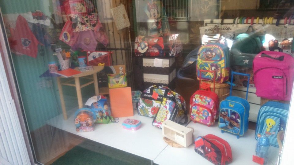 Vendemos mochilas para niños Vendemos mochilas para niños