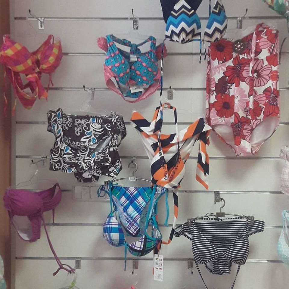 Bikinis y bañadores Bikinis y bañadores