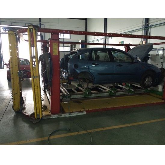 Chapa del automóvil: Servicios de Talleres Ramón Sánchez Chapa del automóvil: Servicios de Talleres Ramón Sánchez